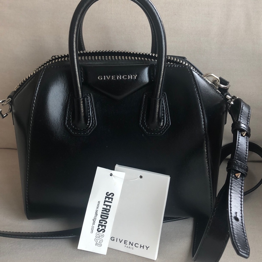 Givenchy Antigona Mini